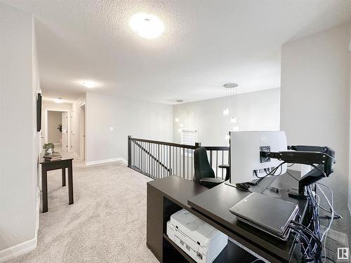 6516 Elston Loop, Edmonton, AB - Indoor Photo Showing Other Room