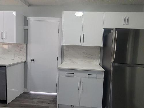 11406 82 Street, Edmonton, AB - Indoor Photo Showing Kitchen