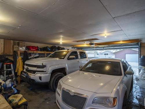 9807 164 Street Nw, Edmonton, AB - Indoor Photo Showing Garage