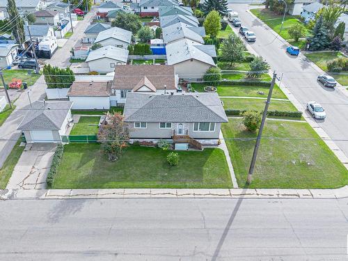 7607 128 Avenue, Edmonton, AB - Outdoor