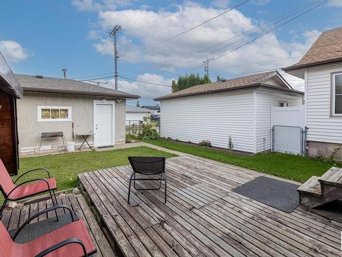 7607 128 Avenue, Edmonton, AB - Outdoor With Exterior