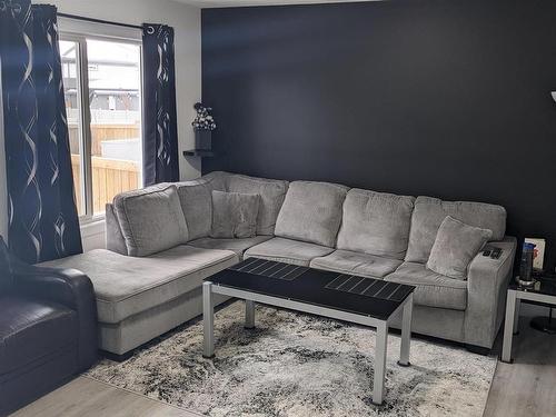 841 Northern Harrier Lane, Edmonton, AB - Indoor Photo Showing Living Room