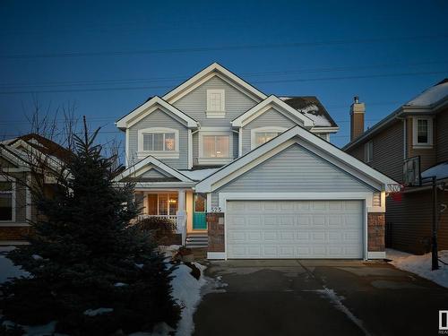 525 Stewart Crescent, Edmonton, AB - Outdoor With Facade