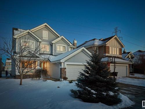 525 Stewart Crescent, Edmonton, AB - Outdoor With Facade