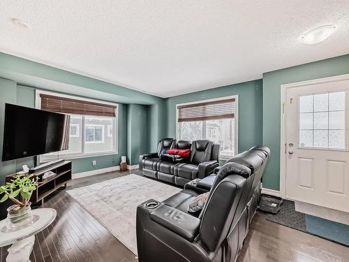 76 655 Tamarack Road Nw, Edmonton, AB - Indoor Photo Showing Living Room