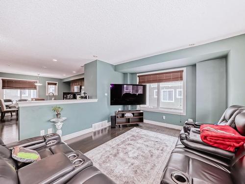 76 655 Tamarack Road Nw, Edmonton, AB - Indoor Photo Showing Living Room