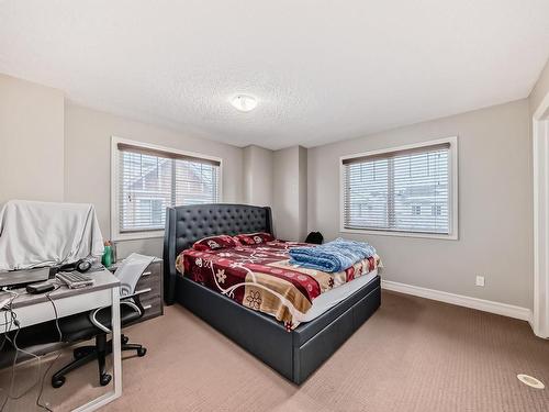 76 655 Tamarack Road Nw, Edmonton, AB - Indoor Photo Showing Bedroom