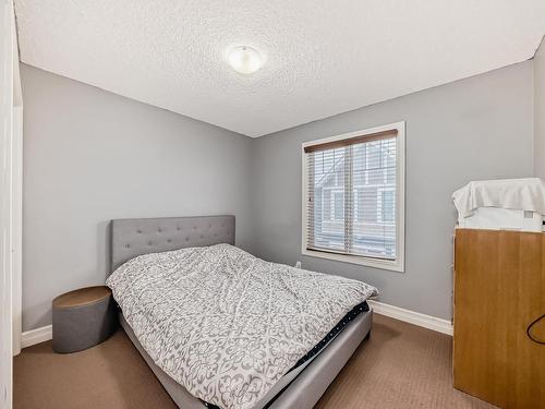 76 655 Tamarack Road Nw, Edmonton, AB - Indoor Photo Showing Bedroom