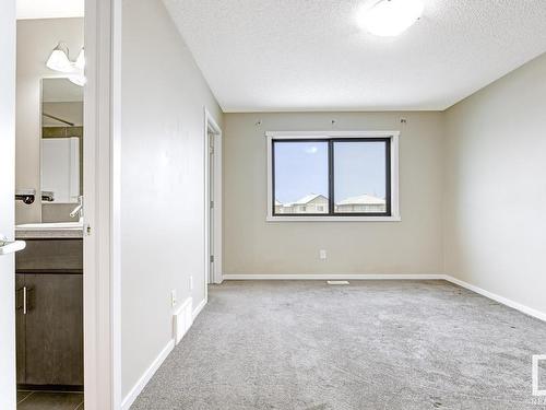 4106 Allan Crescent Sw, Edmonton, AB - Indoor Photo Showing Other Room