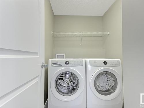 4106 Allan Crescent Sw, Edmonton, AB - Indoor Photo Showing Laundry Room