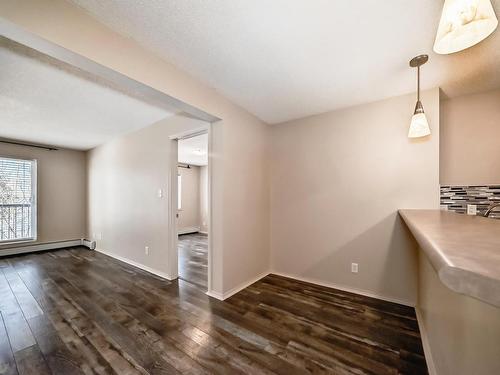 328 1180 Hyndman Road, Edmonton, AB - Indoor Photo Showing Other Room