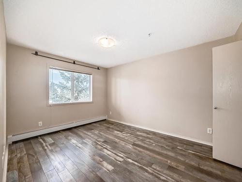 328 1180 Hyndman Road, Edmonton, AB - Indoor Photo Showing Other Room