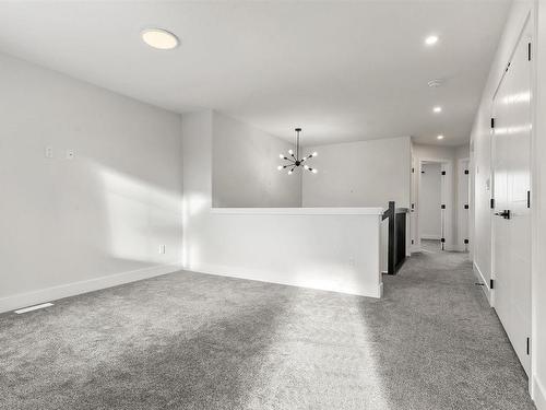 1572 Esaiw Place, Edmonton, AB - Indoor Photo Showing Other Room