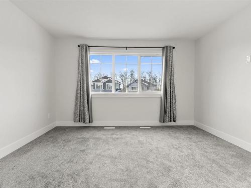 1572 Esaiw Place, Edmonton, AB - Indoor Photo Showing Other Room