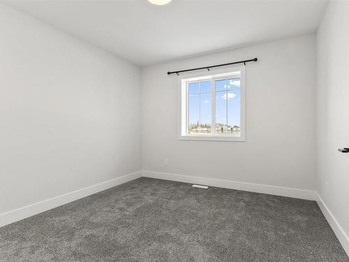 1572 Esaiw Place, Edmonton, AB - Indoor Photo Showing Other Room