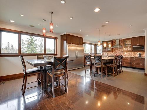 13850 Ravine Drive, Edmonton, AB - Indoor Photo Showing Dining Room