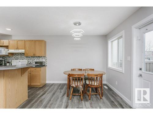 170 Macewan Road, Edmonton, AB - Indoor