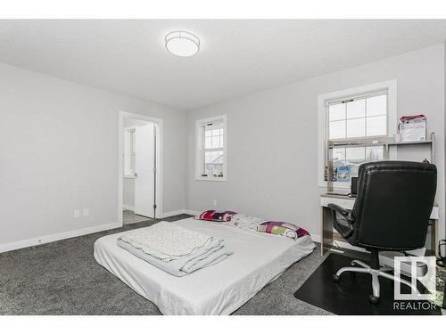 170 Macewan Road, Edmonton, AB - Indoor Photo Showing Bedroom