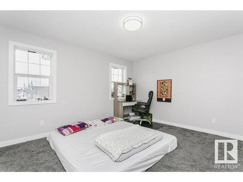 170 Macewan Road, Edmonton, AB - Indoor Photo Showing Bedroom