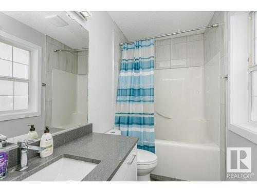 170 Macewan Road, Edmonton, AB - Indoor Photo Showing Bathroom