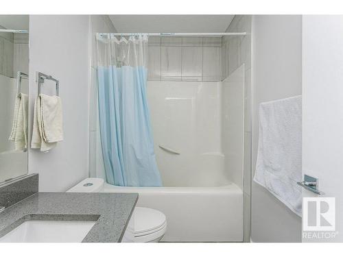 170 Macewan Road, Edmonton, AB - Indoor Photo Showing Bathroom