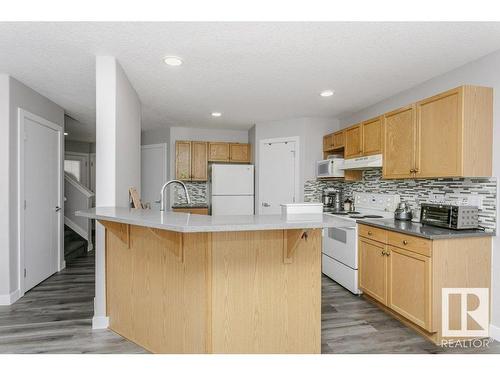 170 Macewan Road, Edmonton, AB - Indoor Photo Showing Kitchen With Double Sink