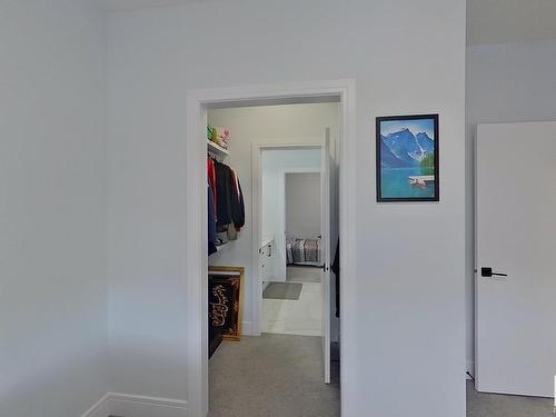 15004 15 Street Nw, Edmonton, AB - Indoor Photo Showing Other Room