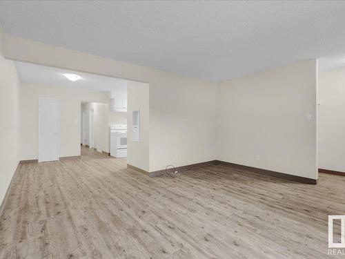 13214 Delwood Road, Edmonton, AB - Indoor Photo Showing Other Room