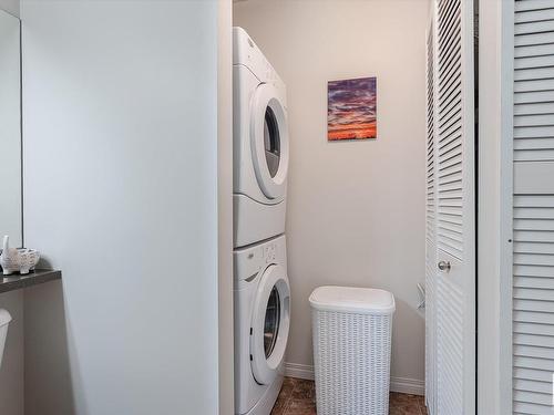 403 4450 Mccrae Avenue, Edmonton, AB - Indoor Photo Showing Laundry Room