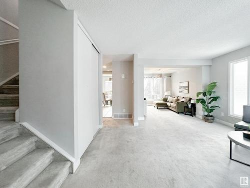 12041 162 Avenue, Edmonton, AB 