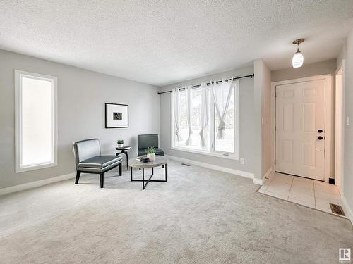 12041 162 Avenue, Edmonton, AB - Indoor