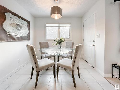 12041 162 Avenue, Edmonton, AB - Indoor Photo Showing Dining Room