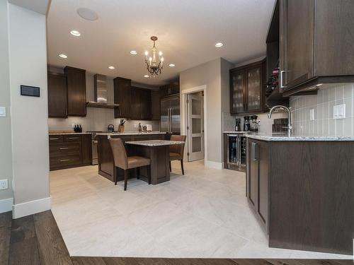 605 Howatt Drive, Edmonton, AB - Indoor Photo Showing Kitchen