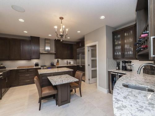 605 Howatt Drive, Edmonton, AB - Indoor Photo Showing Kitchen With Upgraded Kitchen