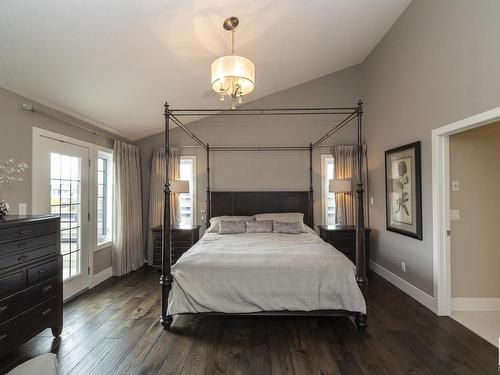 605 Howatt Drive, Edmonton, AB - Indoor Photo Showing Bedroom