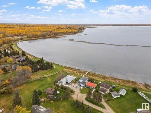 215 2Nd Street, Rural Lac Ste. Anne County, AB 