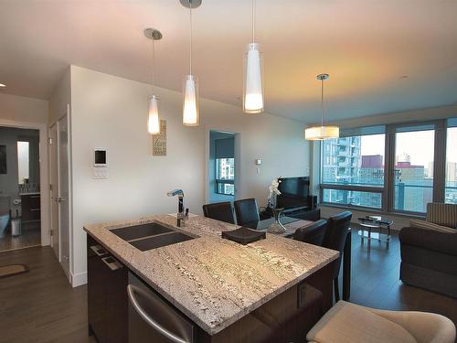 Edmonton, AB - Indoor Photo Showing Kitchen With Double Sink With Upgraded Kitchen