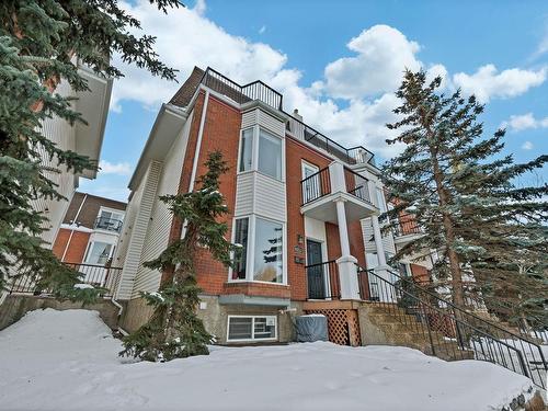 9211 98 Ave, Edmonton, AB - Outdoor With Facade