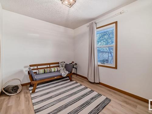 4237 117 Avenue, Edmonton, AB - Indoor Photo Showing Other Room