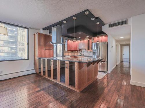 607 10045 118 Street, Edmonton, AB - Indoor Photo Showing Kitchen