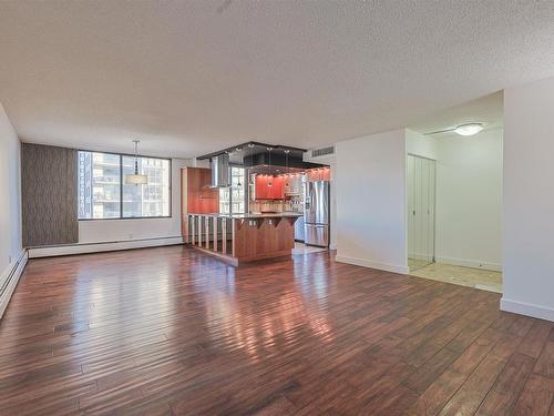 607 10045 118 Street, Edmonton, AB - Indoor