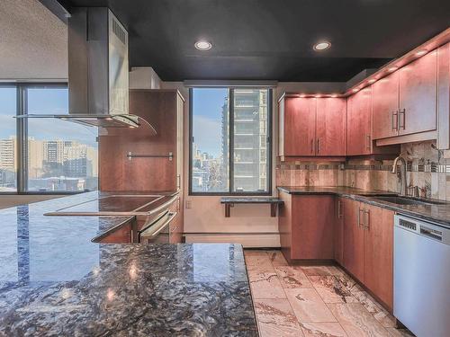 607 10045 118 Street, Edmonton, AB - Indoor Photo Showing Kitchen With Stainless Steel Kitchen