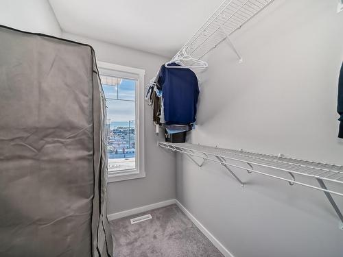 2320 Kelly Circle Circle, Edmonton, AB - Indoor With Storage