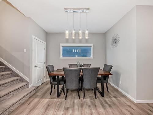 2320 Kelly Circle Circle, Edmonton, AB - Indoor Photo Showing Dining Room