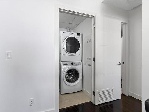 309 10523 123 Street, Edmonton, AB - Indoor Photo Showing Laundry Room