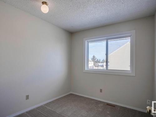 16519 100 Street, Edmonton, AB - Indoor Photo Showing Other Room