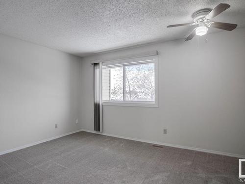 16519 100 Street, Edmonton, AB - Indoor Photo Showing Other Room