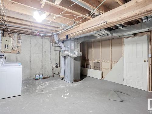 16519 100 Street, Edmonton, AB - Indoor Photo Showing Laundry Room