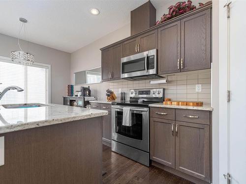 3859 170 Avenue, Edmonton, AB - Indoor Photo Showing Kitchen With Stainless Steel Kitchen With Upgraded Kitchen