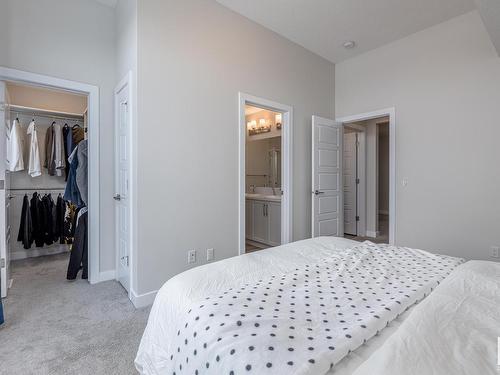 22353 93A Avenue, Edmonton, AB - Indoor Photo Showing Bedroom